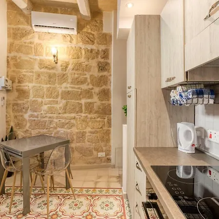 Apartment Authentic 2br House Of Character With Terrace By 360 Estates