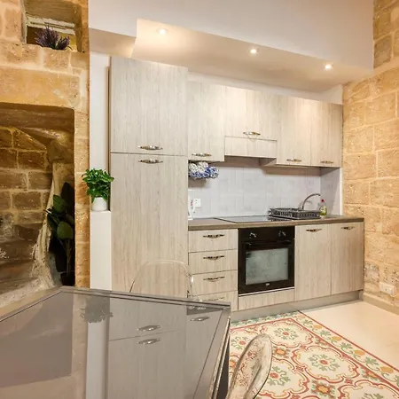 Authentic 2br House Of Character With Terrace By 360 Estates Apartmán *