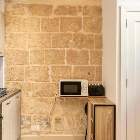 Apartmán Authentic 2br House Of Character With Terrace By 360 Estates Naxxar