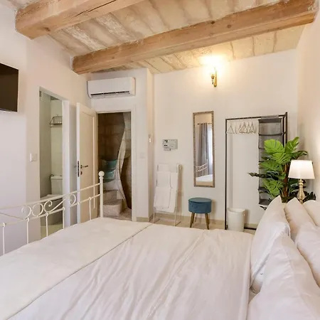 Authentic 2br House Of Character With Terrace By 360 Estates Apartmán Naxxar